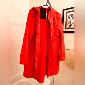 Lululemon. Water proof. Size 14. Regular $228. Barely used. Like new condition.
